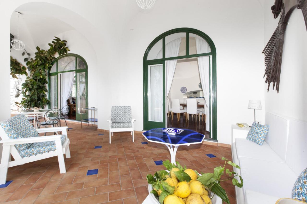 Amore Rentals - Villa Lo Scoglio Positano Ngoại thất bức ảnh