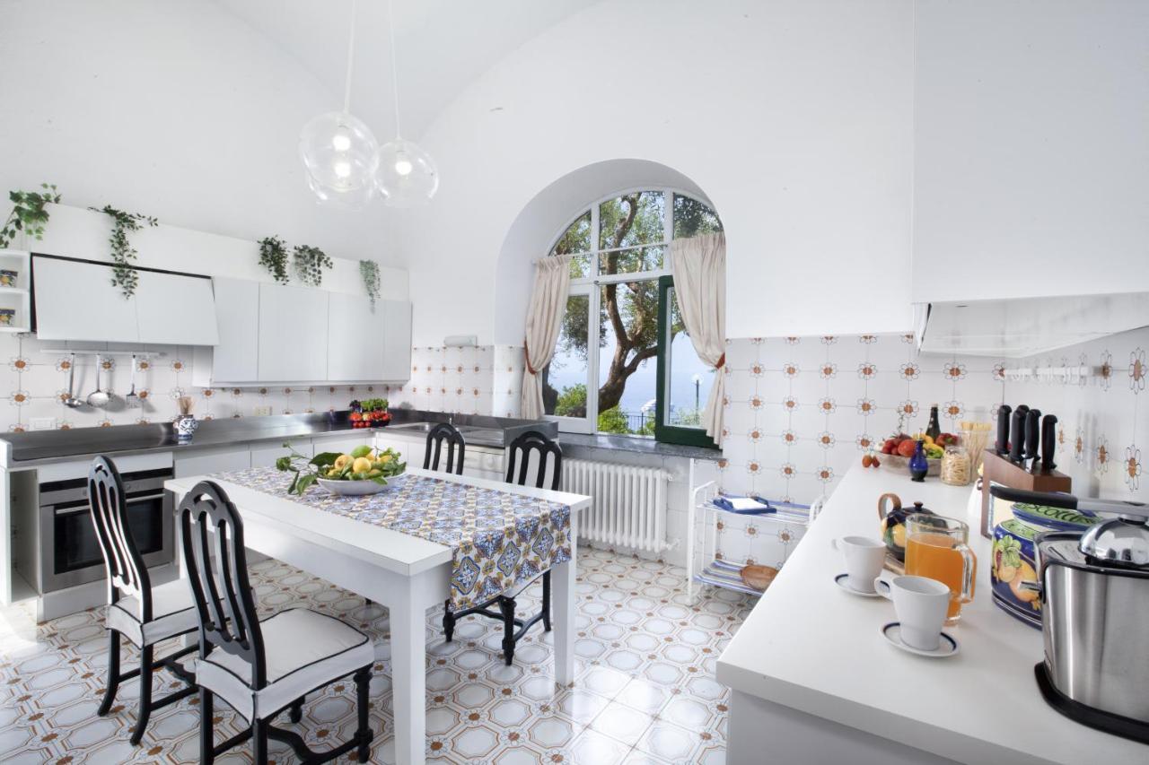 Amore Rentals - Villa Lo Scoglio Positano Ngoại thất bức ảnh